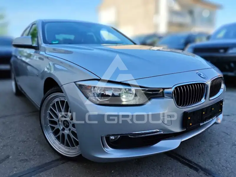 2012 BMW 320