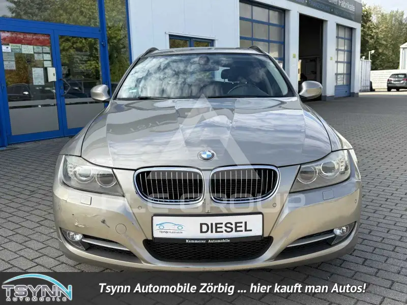 2012 BMW 320