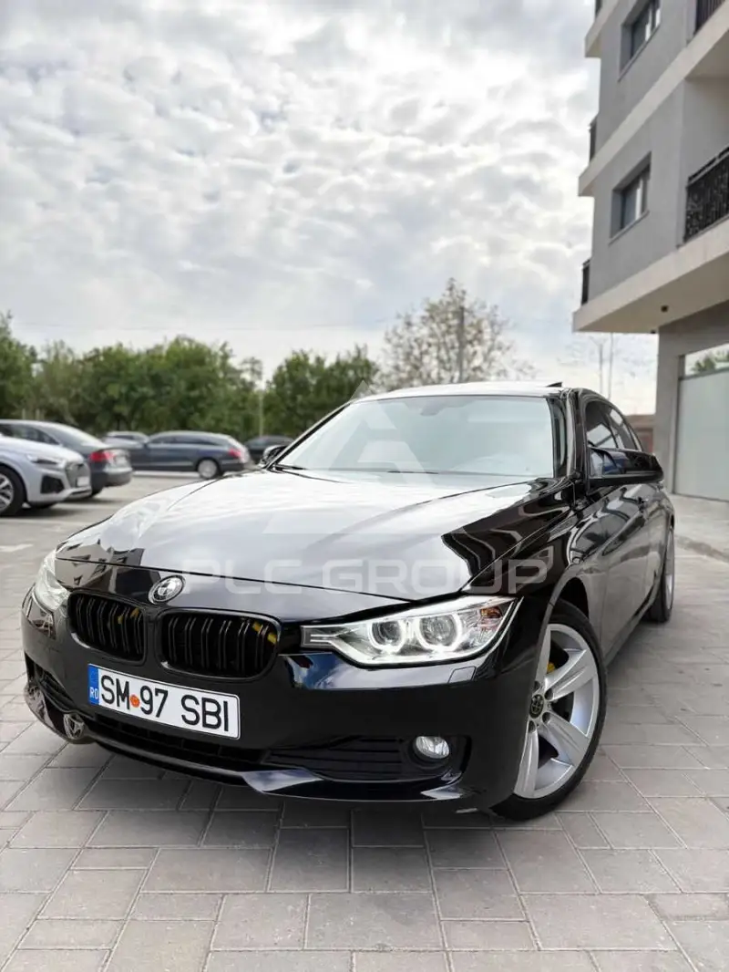 2012 BMW 320