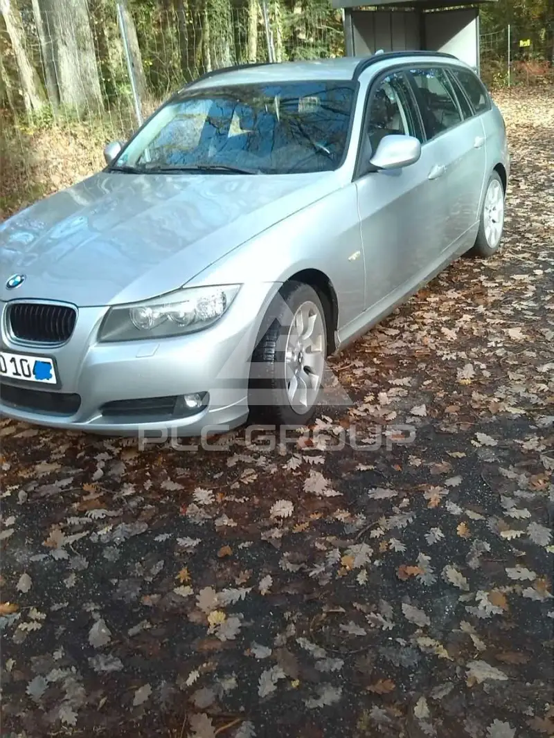 2012 BMW 320