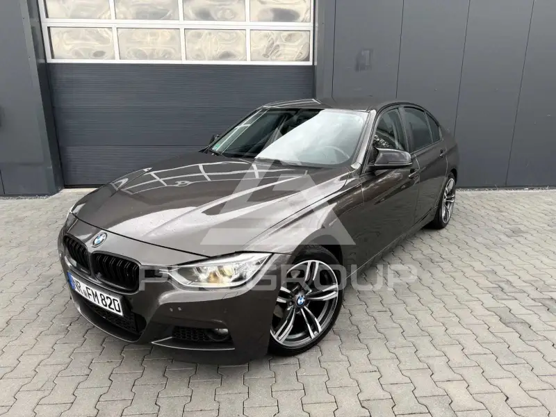 2012 BMW 320
