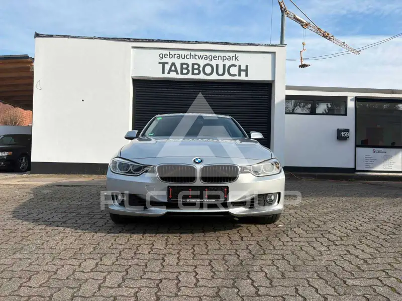 2012 BMW 320