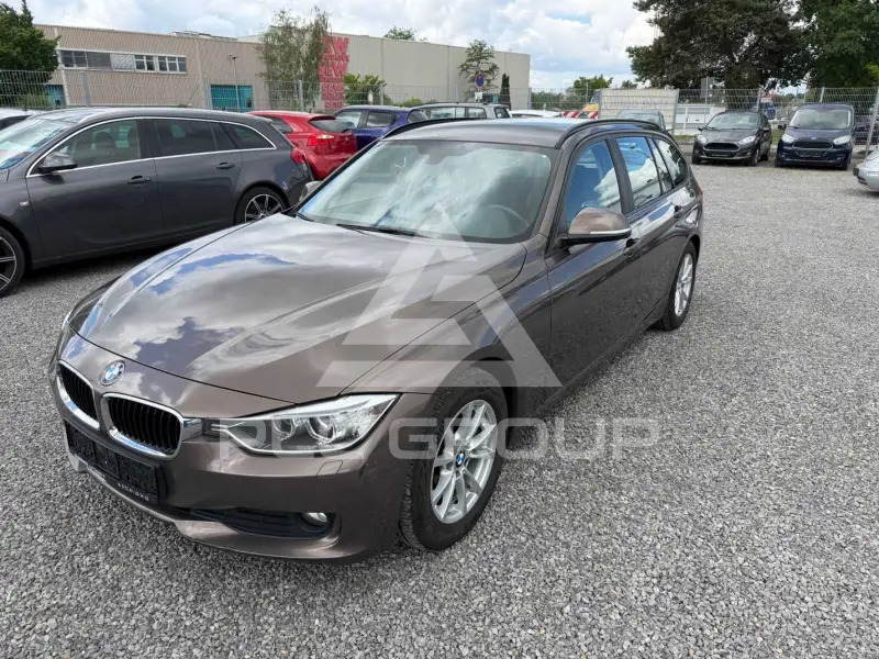 2012 BMW 320