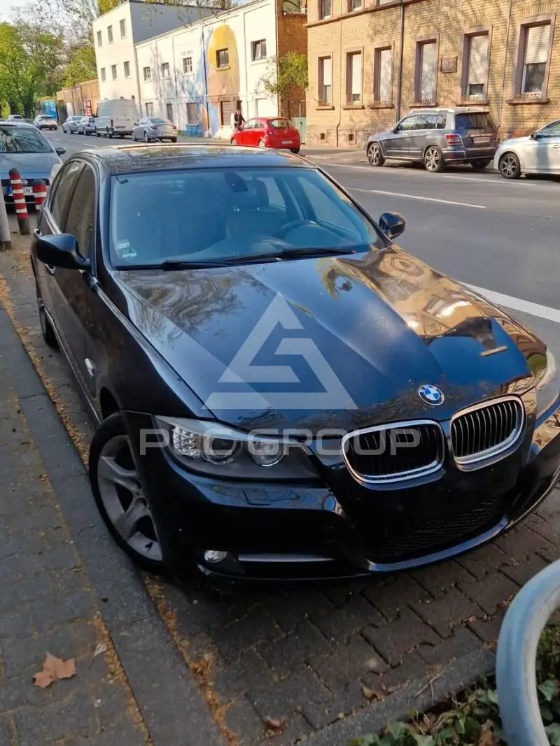 2012 BMW 320