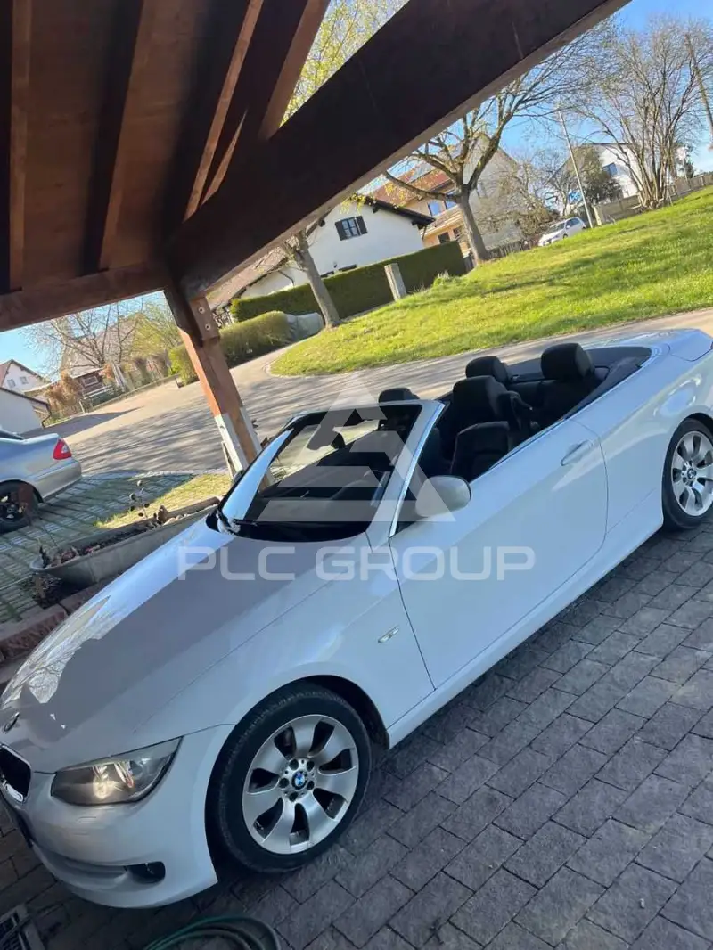 2012 BMW 320