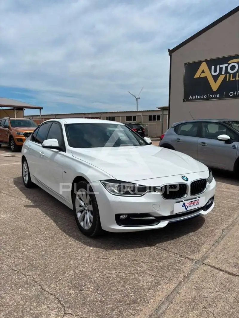 2012 BMW 320