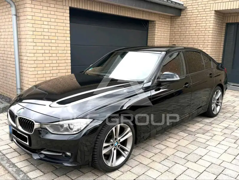 2012 BMW 320