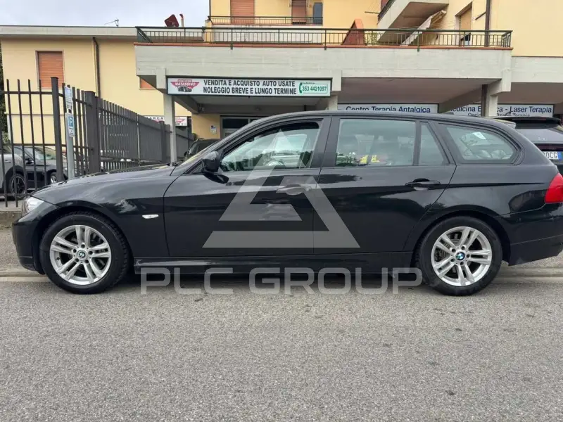 2012 BMW 320
