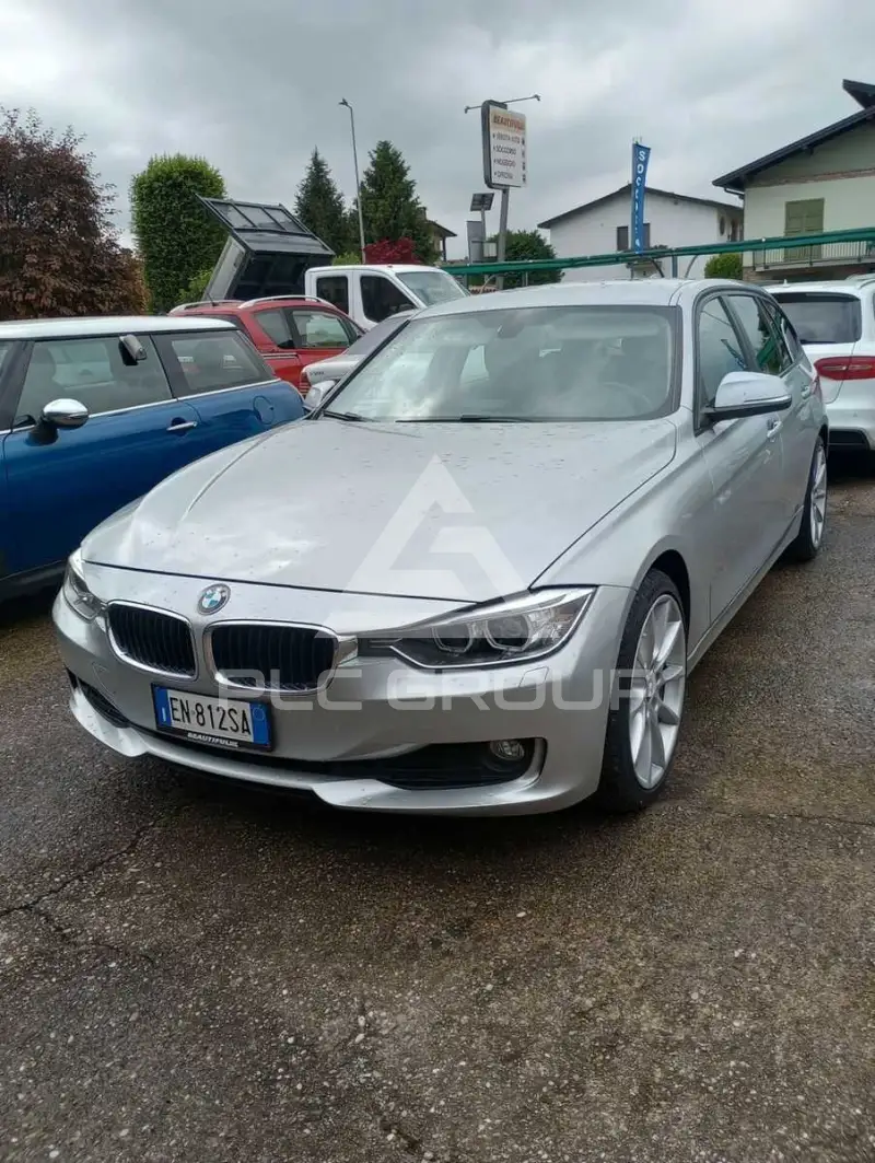 2012 BMW 320