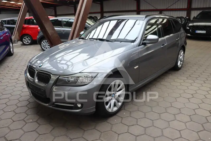 2012 BMW 320