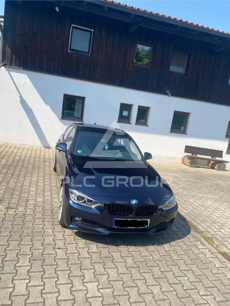 2012 BMW 320