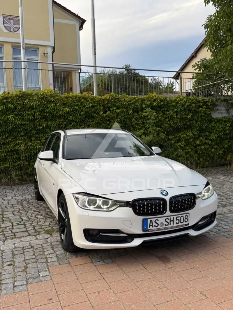 2012 BMW 320