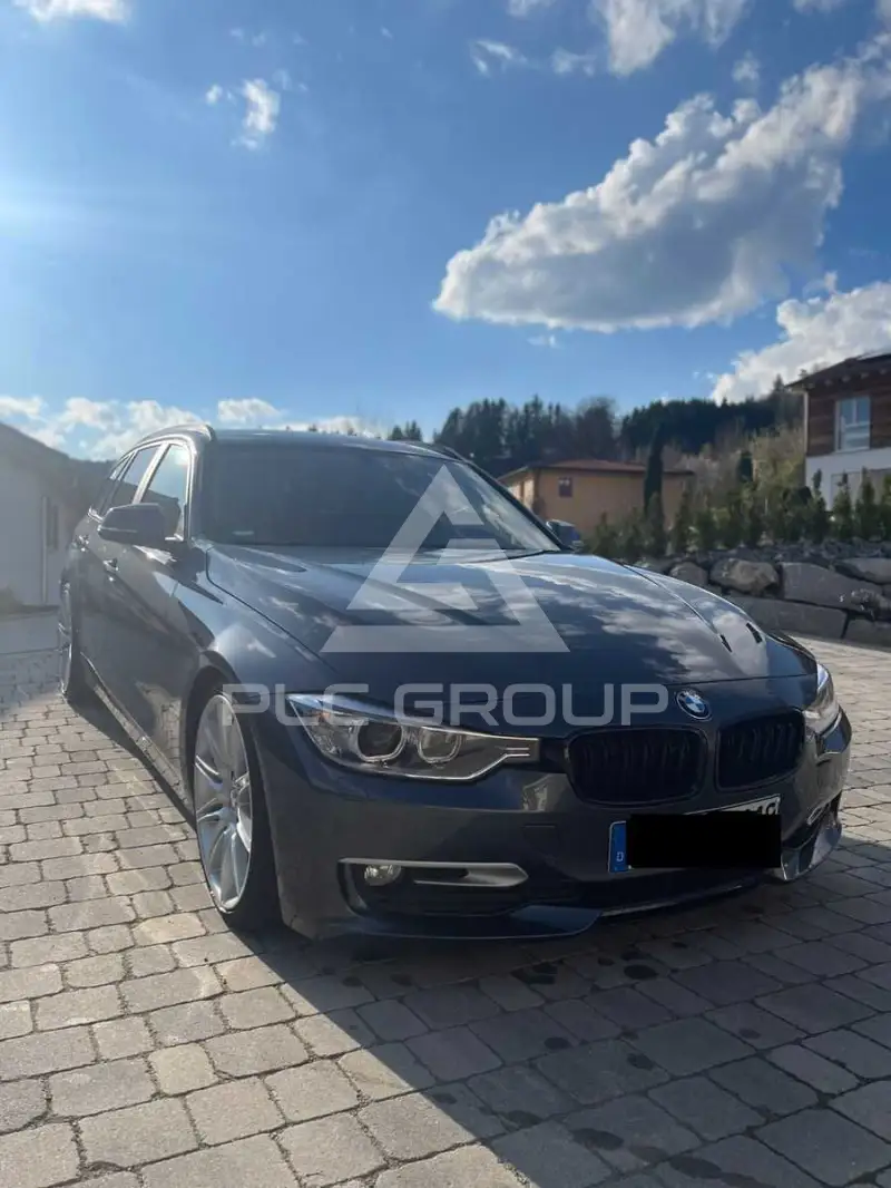 2012 BMW 320