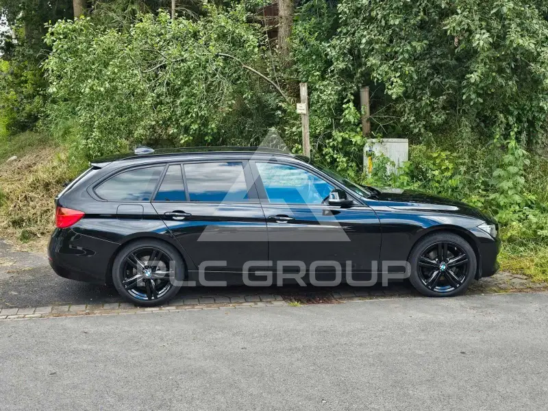 2012 BMW 320