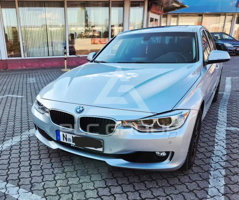2012 BMW 320