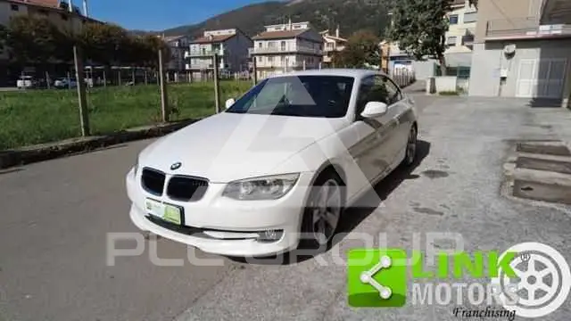 2012 BMW 320
