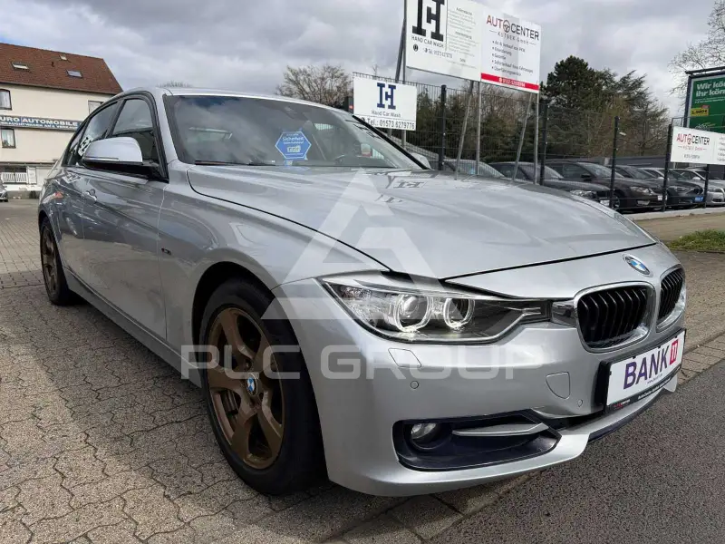 2012 BMW 320