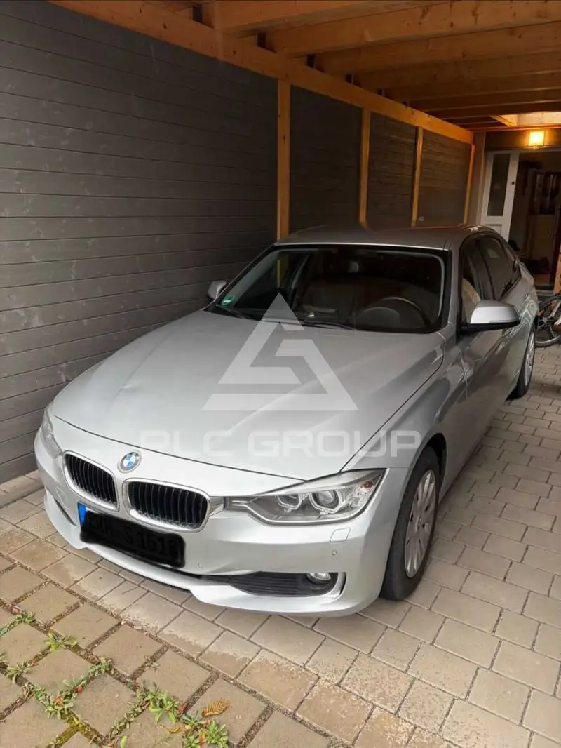 2012 BMW 320