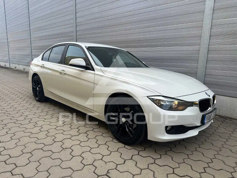 2012 BMW 320