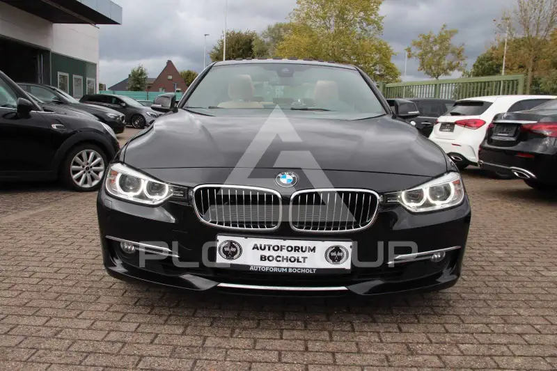 2012 BMW 330