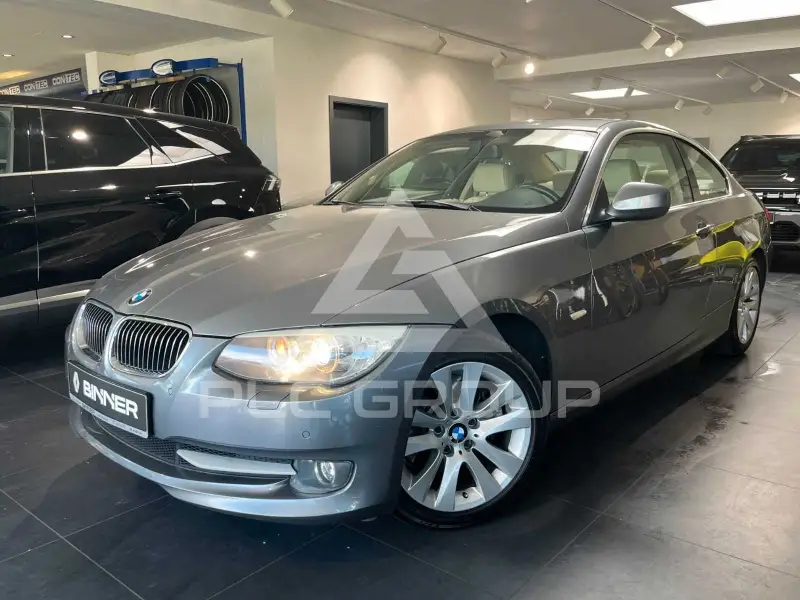 2012 BMW 330