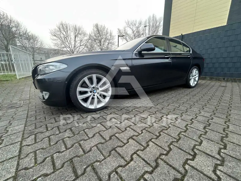 2012 BMW 550