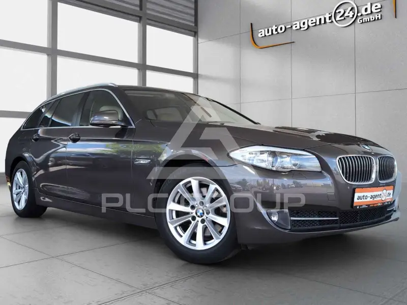 2012 BMW 520