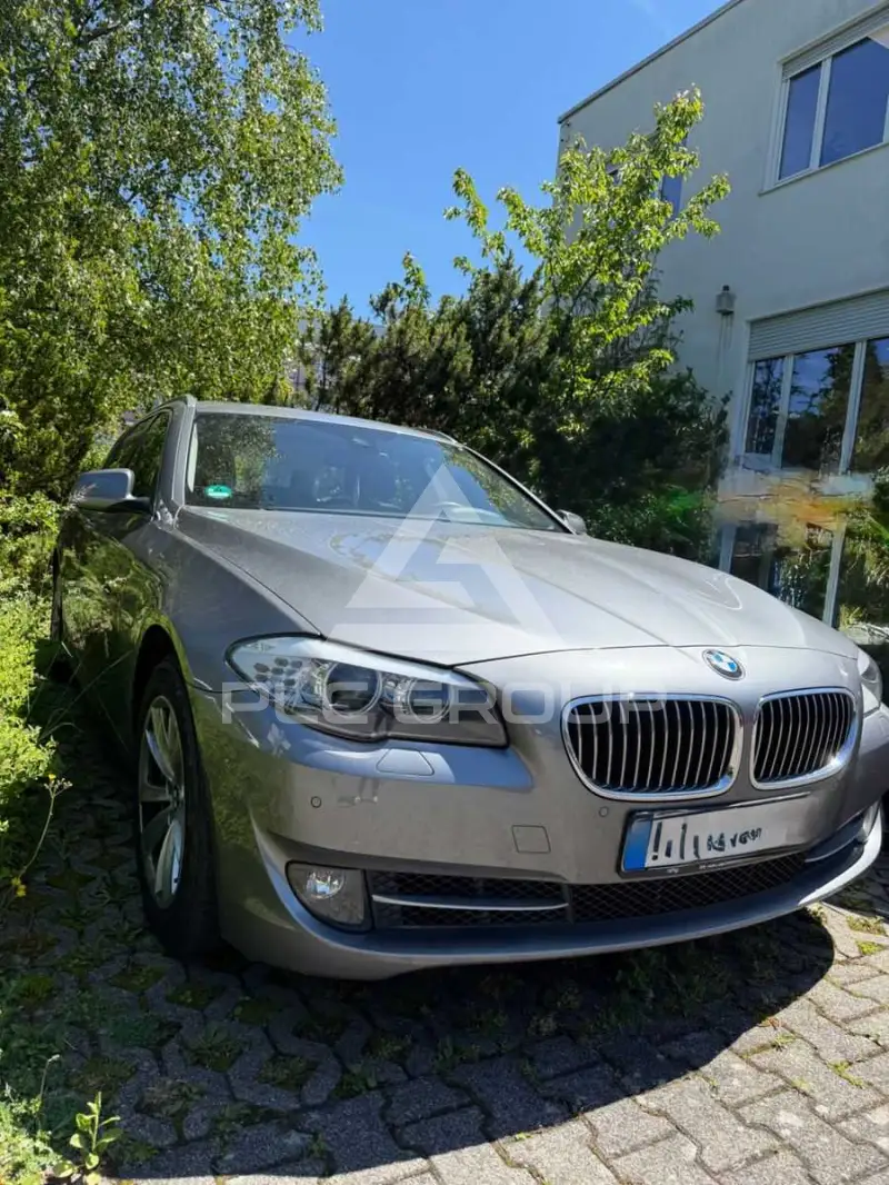 2012 BMW 520