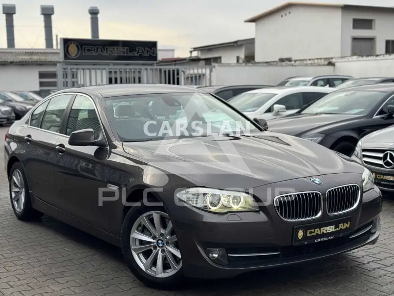 2012 BMW 520