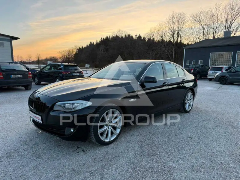 2012 BMW 520