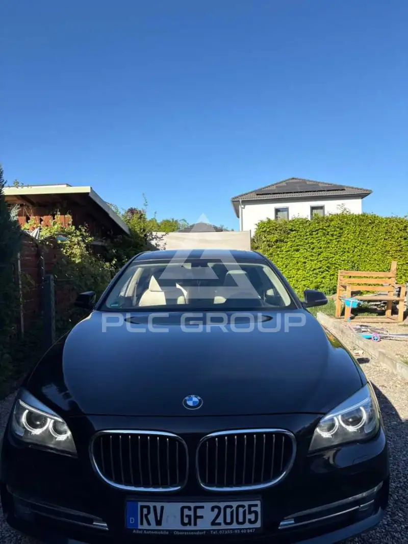 2012 BMW 730