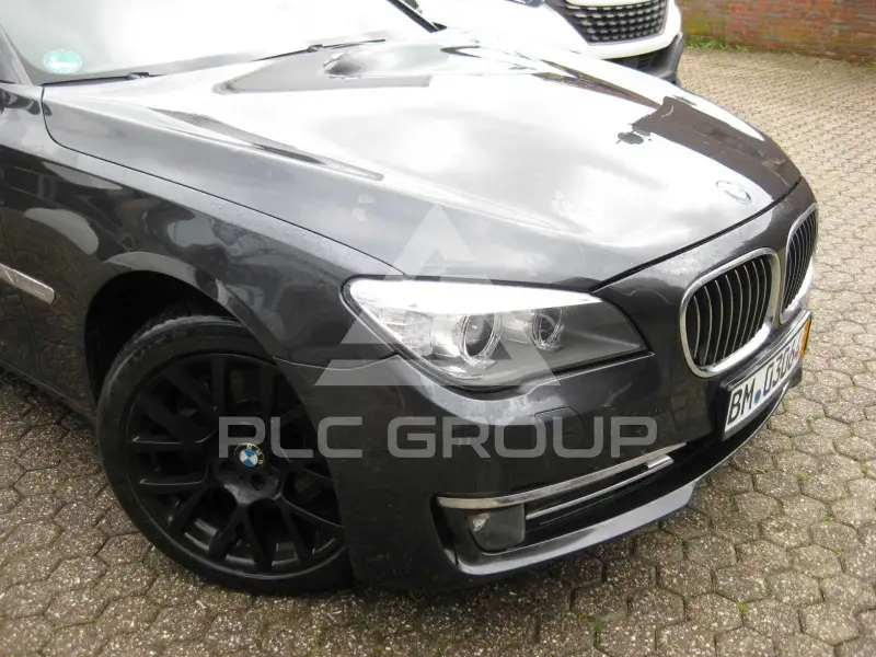 2012 BMW 730
