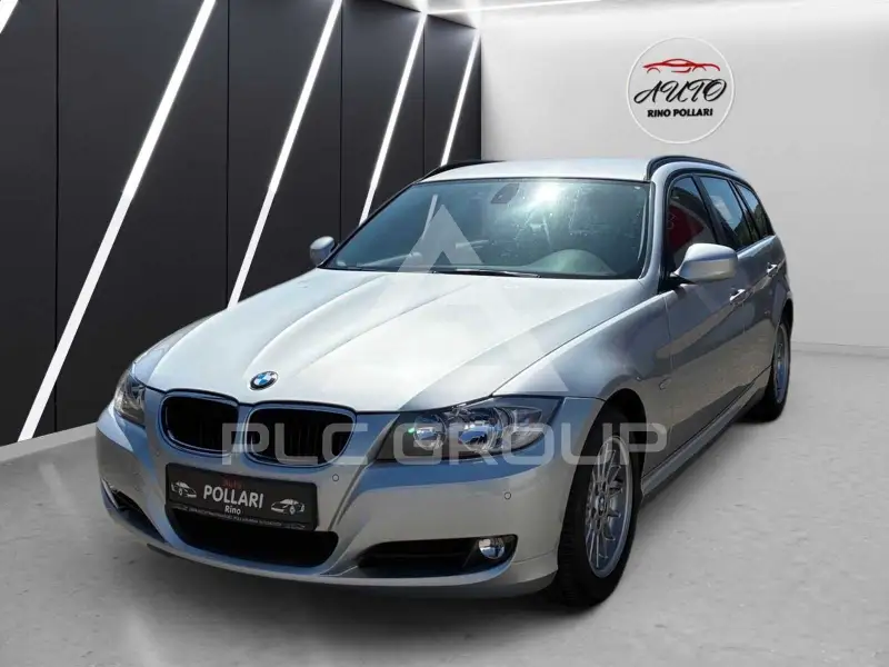 2012 BMW 318