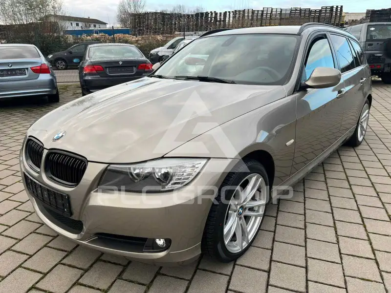 2012 BMW 318