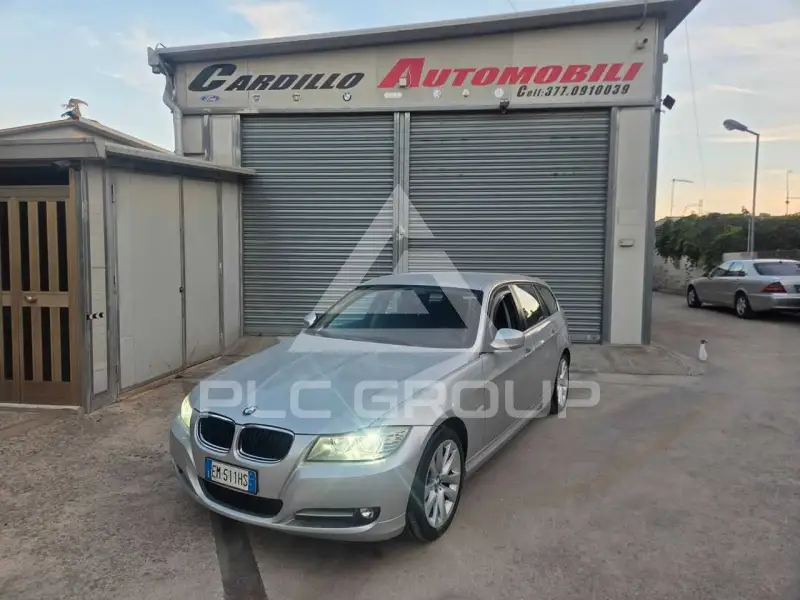 2012 BMW 318
