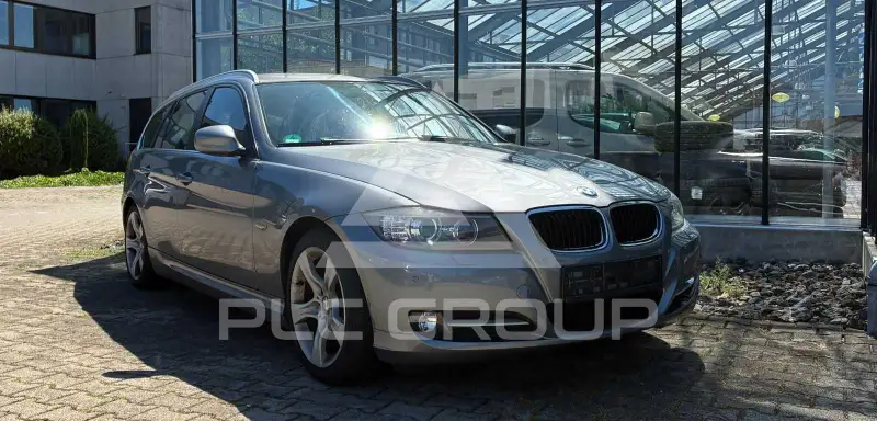 2012 BMW 318