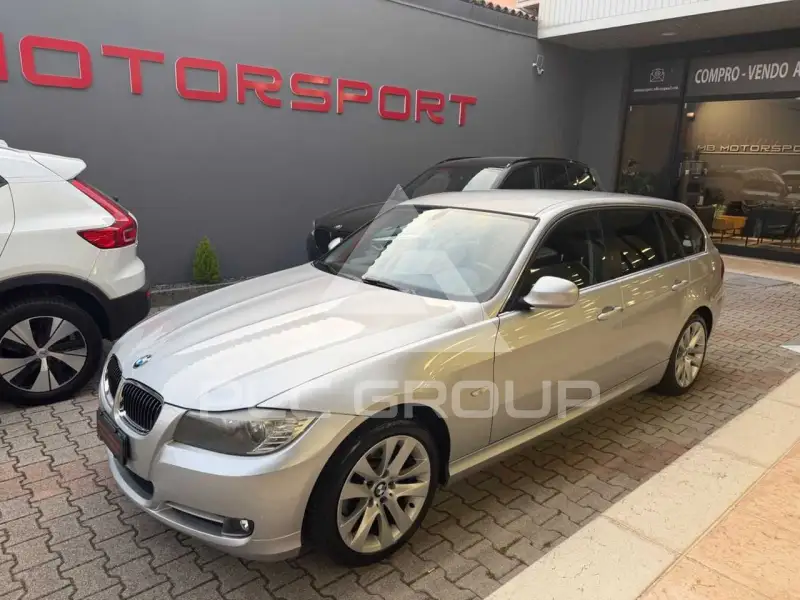 2012 BMW 318