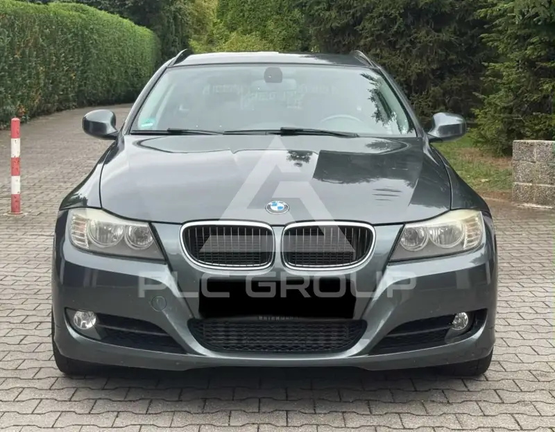 2012 BMW 318