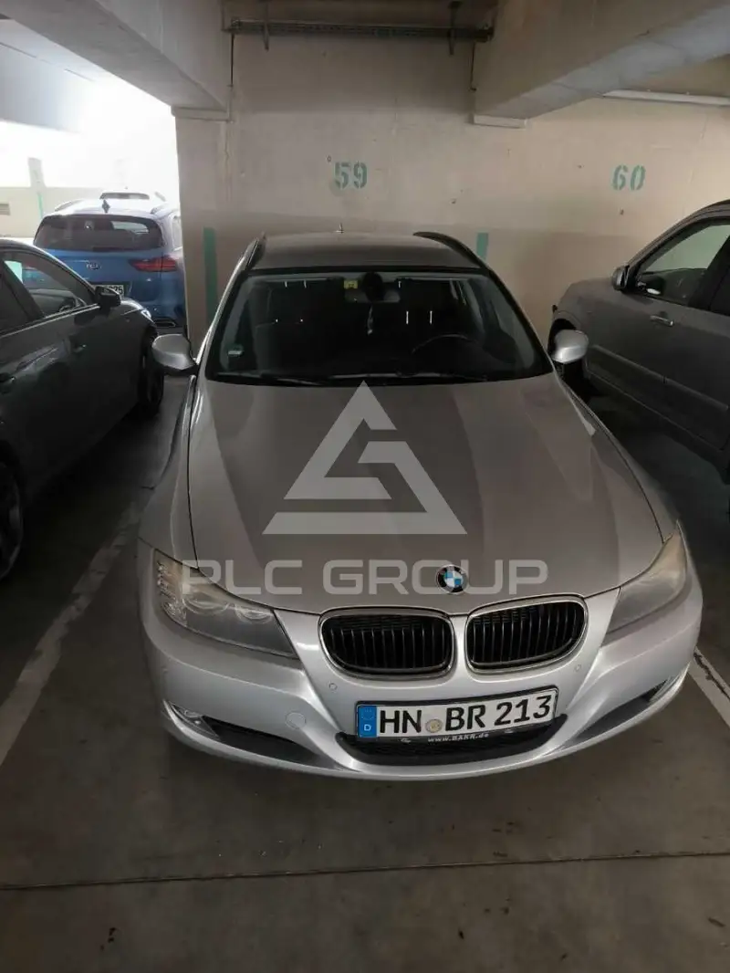 2012 BMW 318