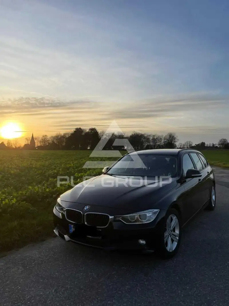 2012 BMW 318