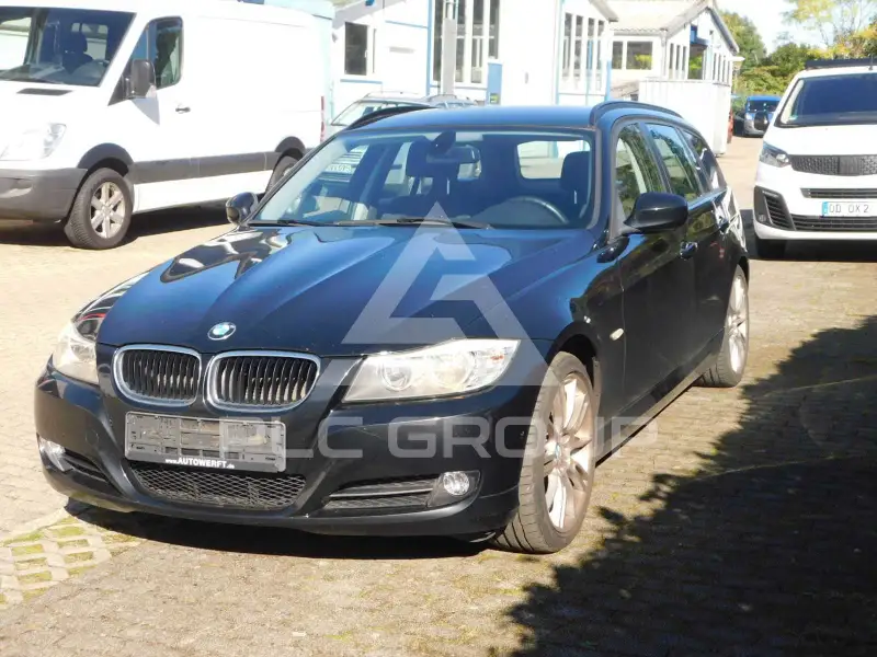 2012 BMW 318