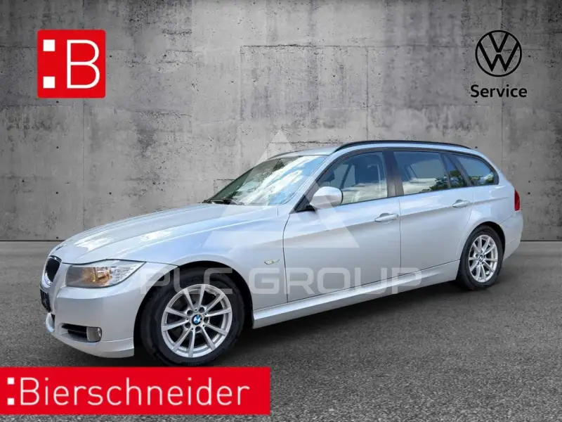 2012 BMW 318