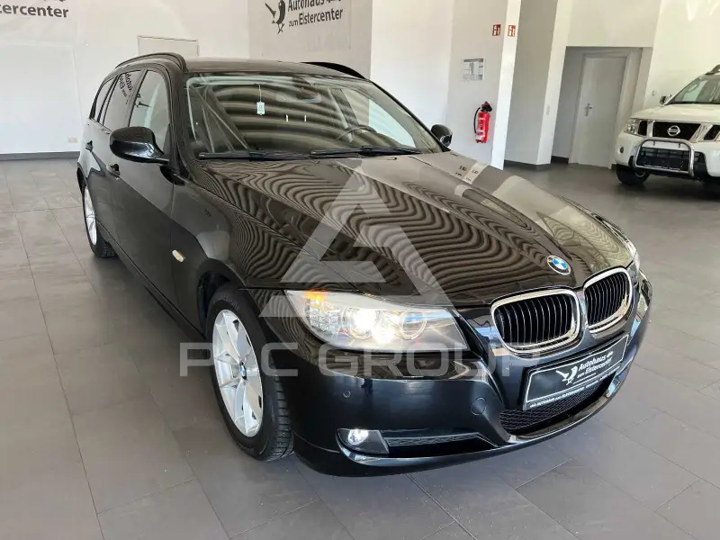 2012 BMW 318