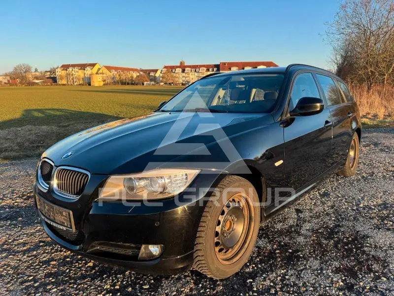 2012 BMW 318