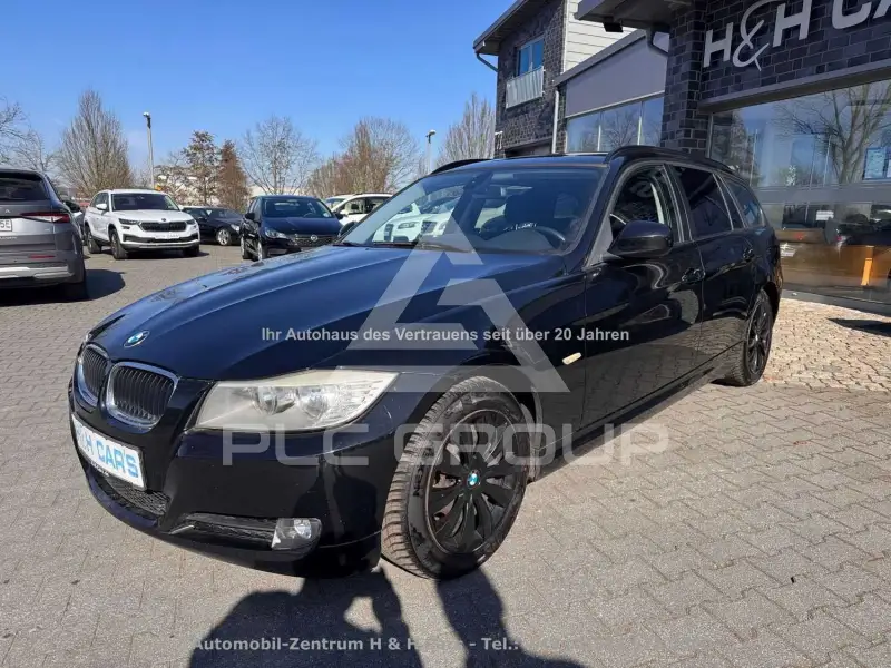 2012 BMW 318