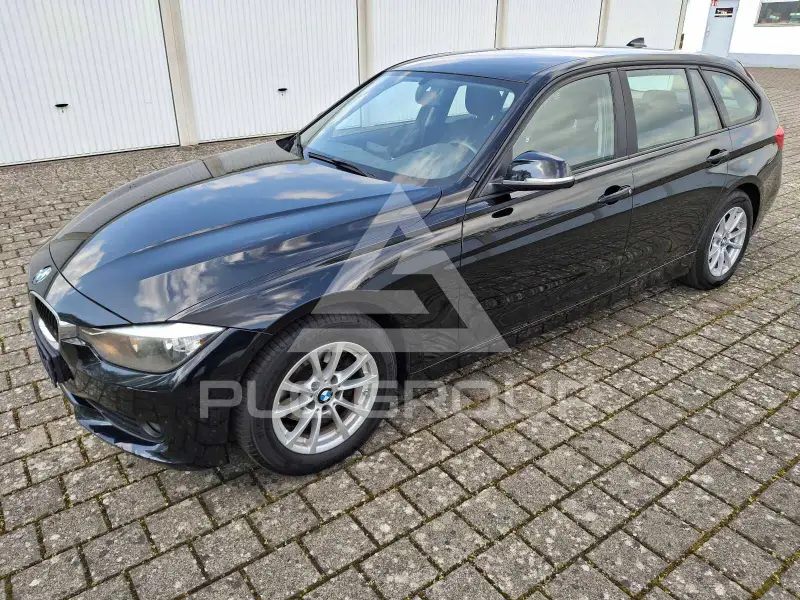 2012 BMW 318