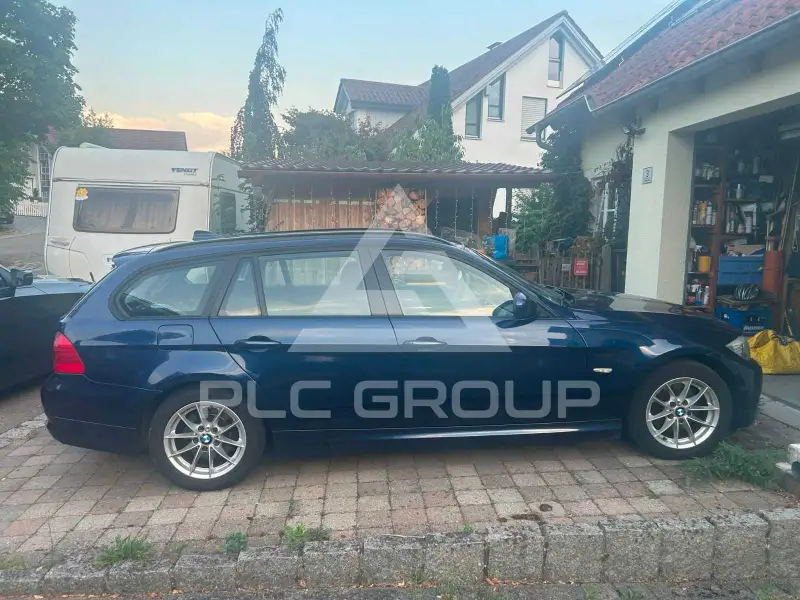 2012 BMW 318