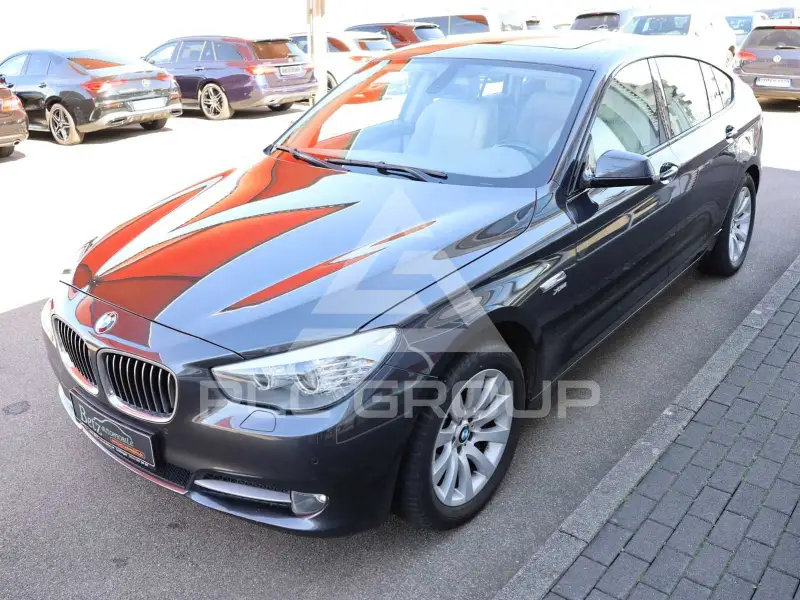 2012 BMW 530