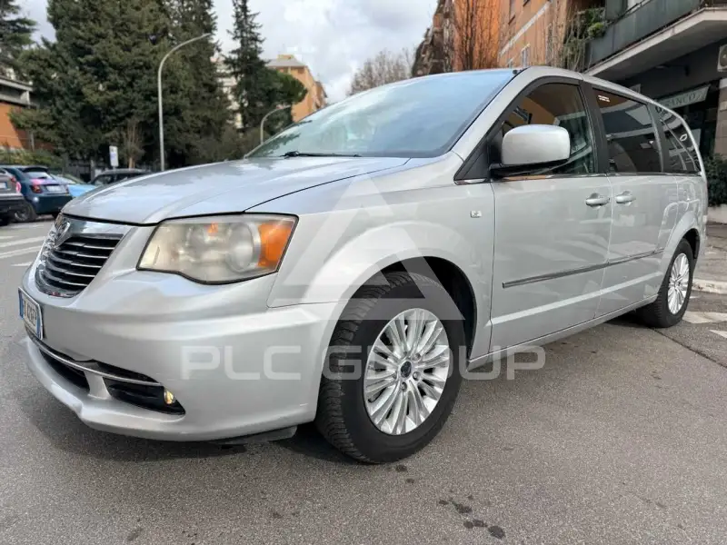 2012 Lancia Voyager