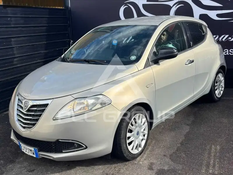 2012 Lancia YPSILON